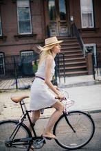 ny fashion and beauty photographer, ny fashion photographer, ny freelance photographer,