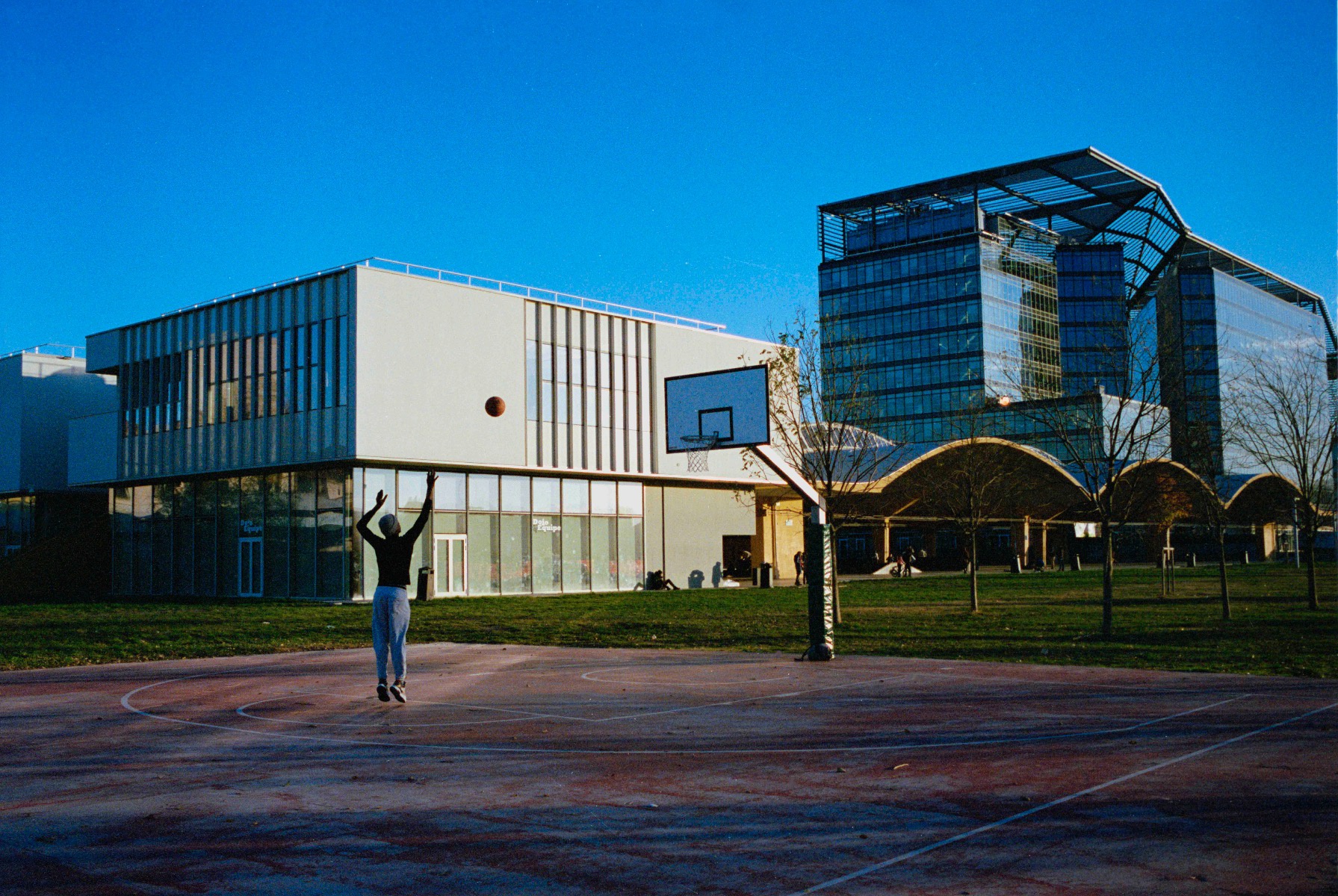 Picture of Bologna, Kodak Portra 400, bolognina, film.