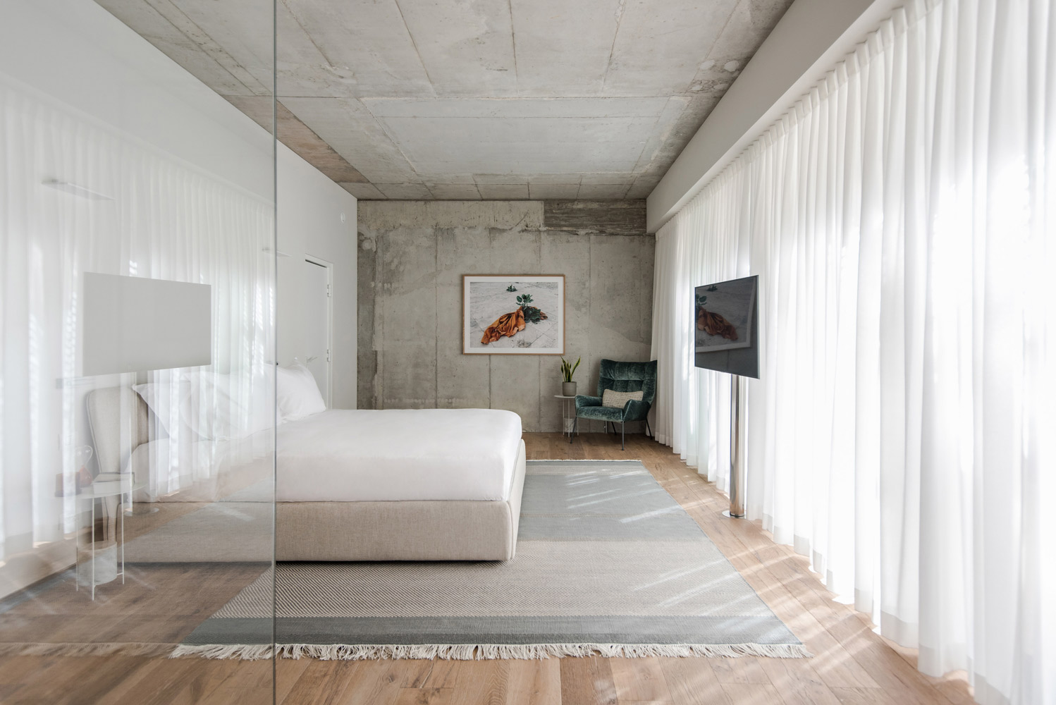 Picture of Luxury Suites Hotel, Hotel Photographer. Picture taken in Tel Aviv, Israel.