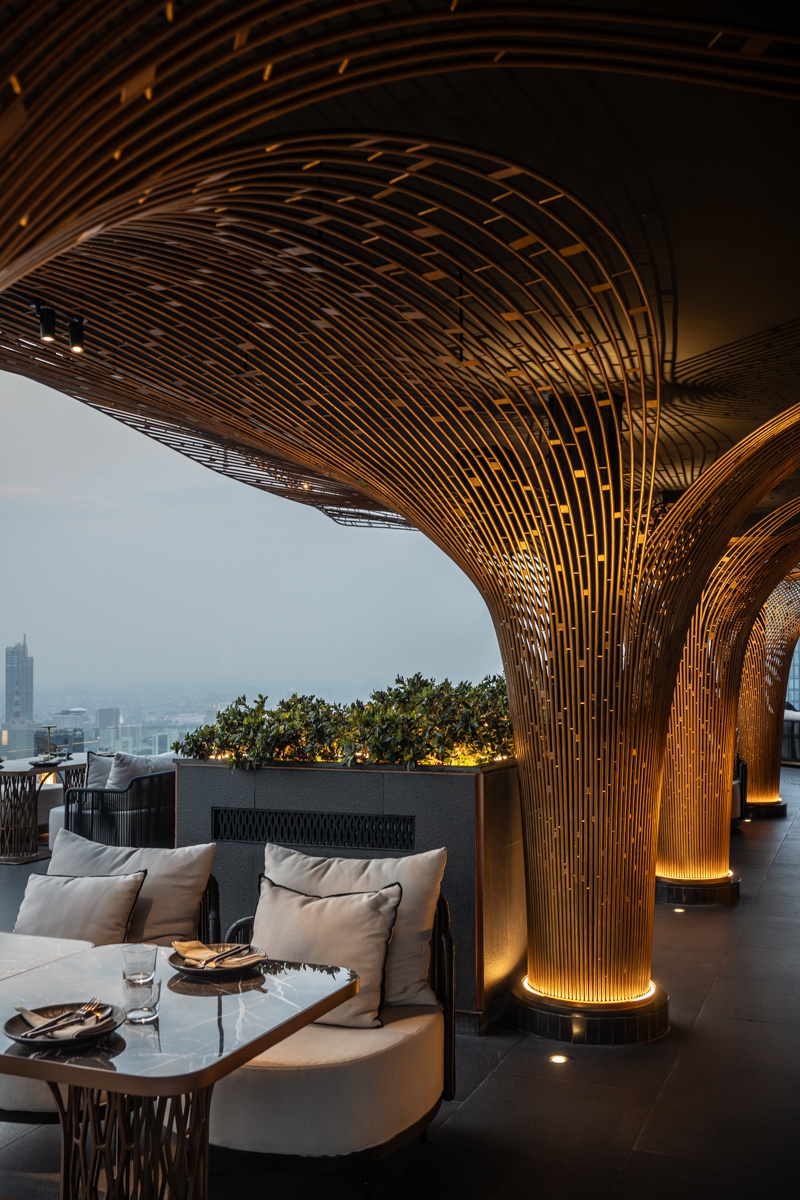 In this picture: Le Du Kaan, Chef Ton, Bangkok.